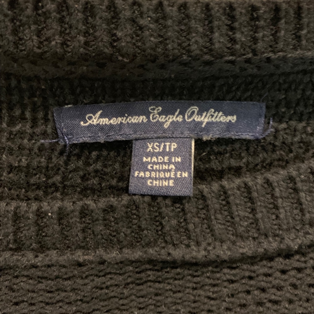 American Eagle Ruffle Sweater - Picture 3 of 3
